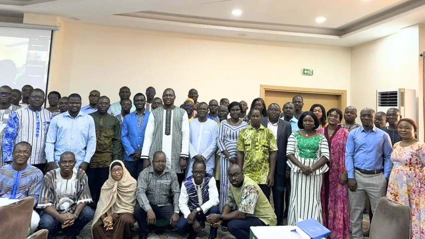 Burkina Faso Evaluates COVID-19 Response, with GEI Support 